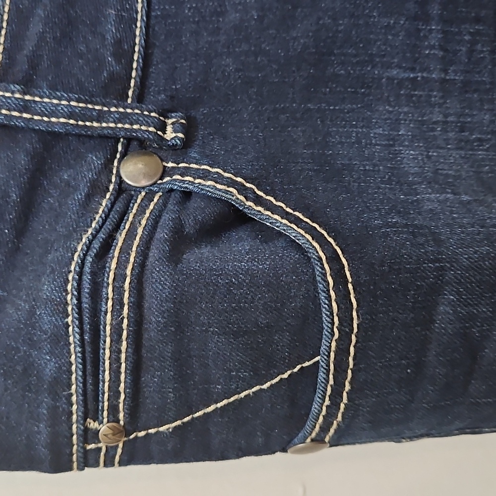 Wrangler Tall Jeans - Picture 6 of 9